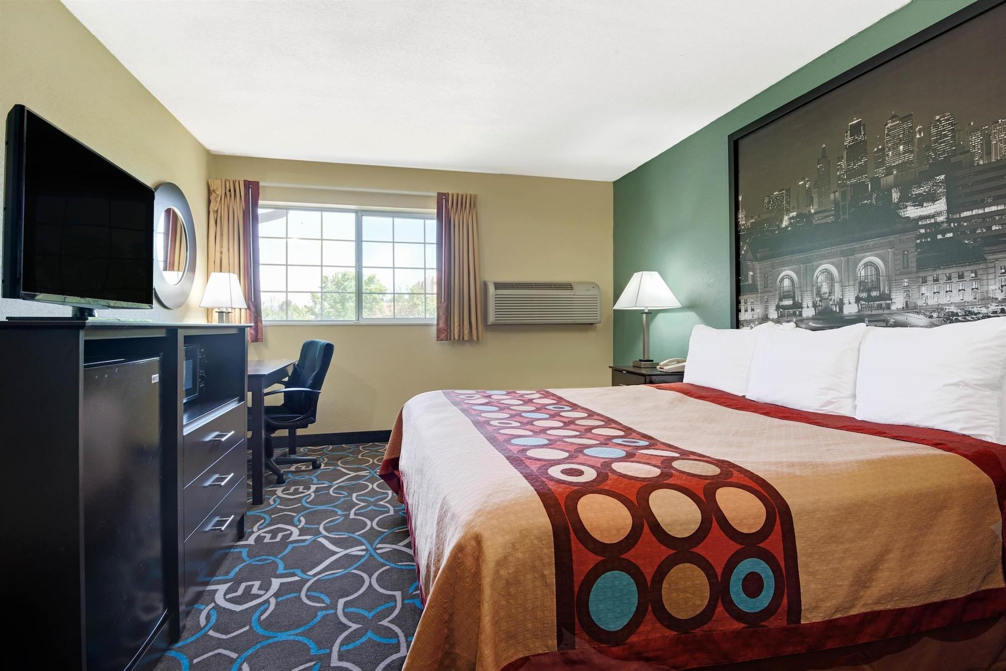 Super 8 By Wyndham Kansas City Esterno foto