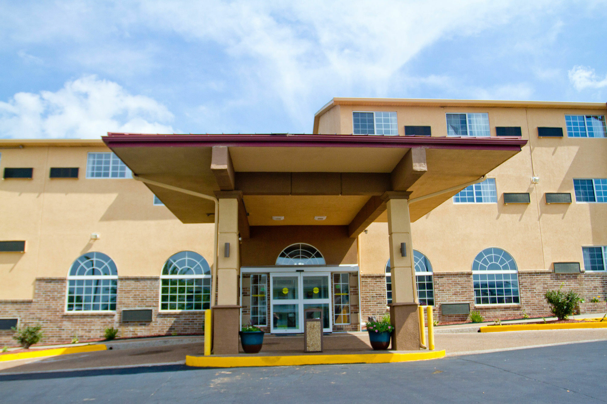 Super 8 By Wyndham Kansas City Esterno foto
